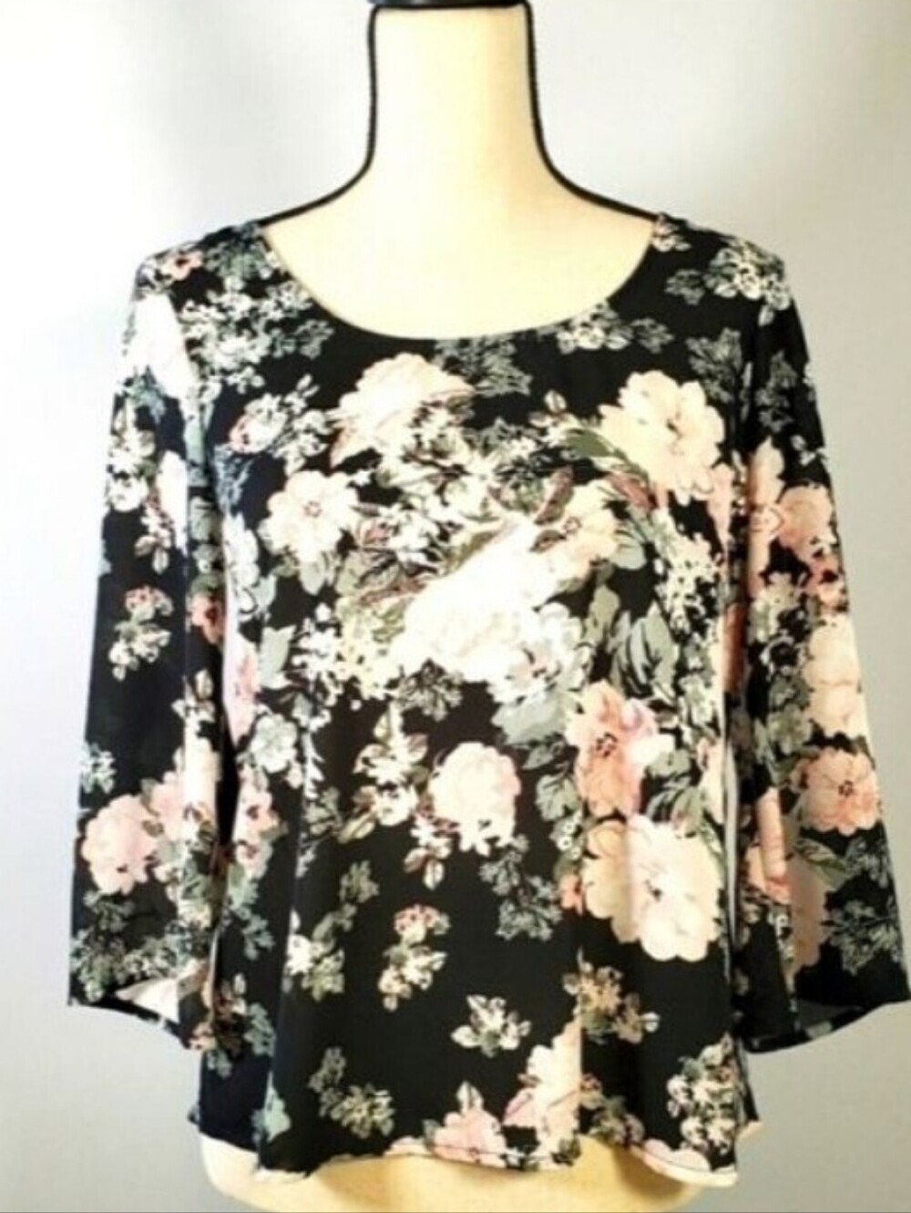 Lily White Black Pink Floral Strappy Criss Cross Back Bell Sleeve Blouse Top XS